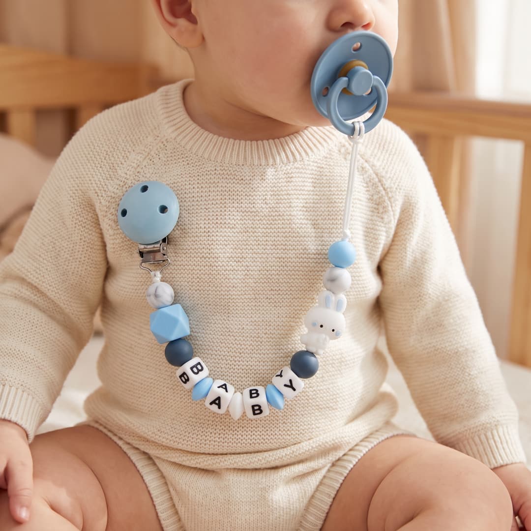 Custom Baby Pacifier Clip Pers - Baby Food Name recension och pris